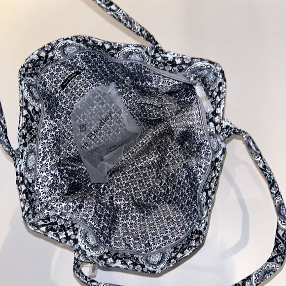 NWT Vera Bradley Charcoal Medallion Bright Tote Bag Quilted Cotton Double Straps - Picture 6 of 8